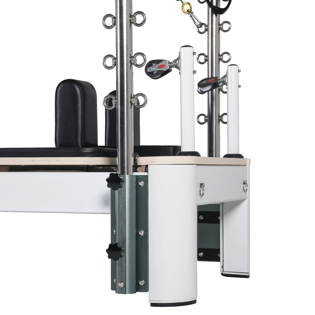 Aluminum Pilates Reformer with Tower Black