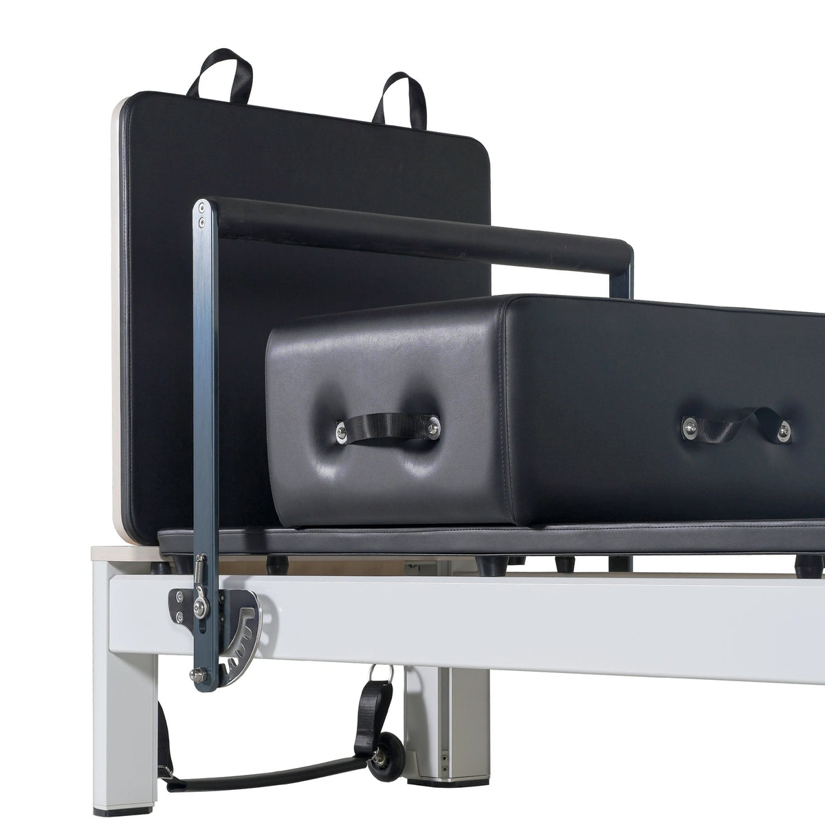 Aluminum Pilates Reformer with Tower Black